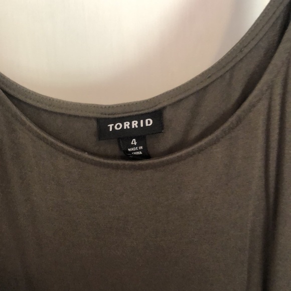 Torrid - Picture 2 of 6